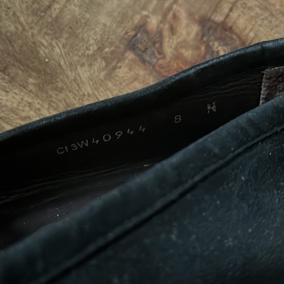 Stuart Weitzman black loafer flat moccasin embossed snake suede - Picture 6 of 6